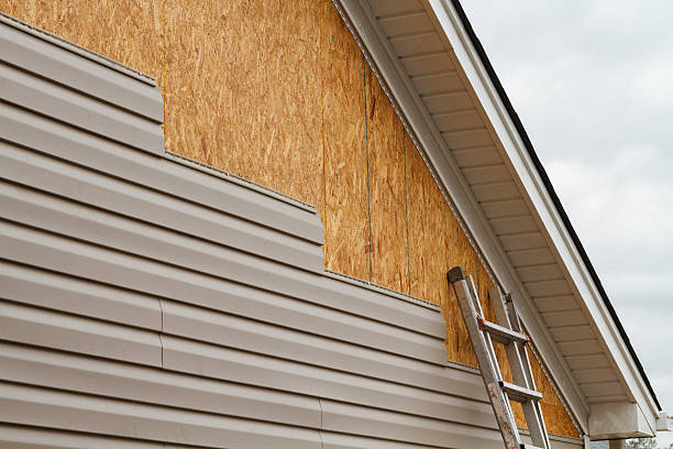 24/7 Emergency Fiber Cement Siding experts in Fountain City, IN